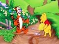 Mäng Pooh And Tigger's Hunny Jump